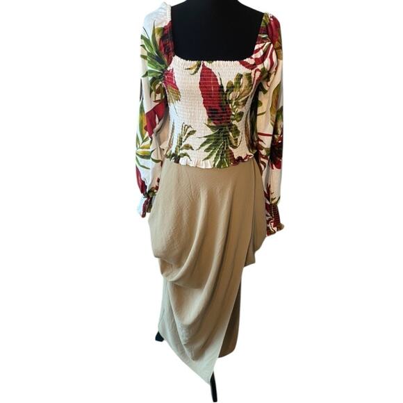 Zara draped  Skirt - dramatic pockets - Picture 7 of 12